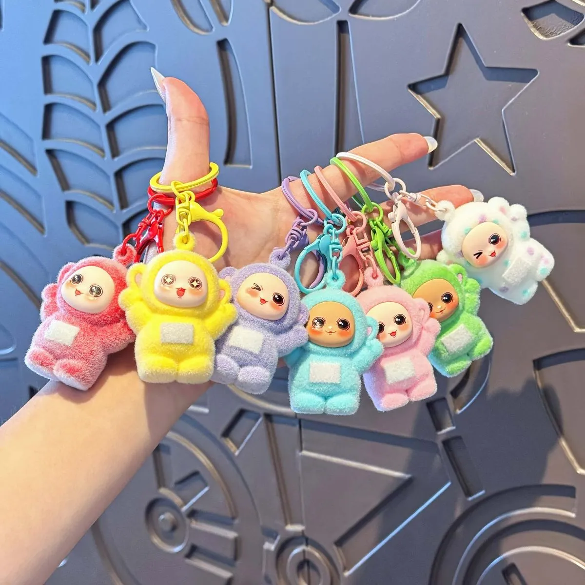 Flocked Cute 4-Color Keychain Set – Soft Kawaii Keyring Charms, Adorable Bag Hanger Accessories & Mini Gift for Backpacks Keys
